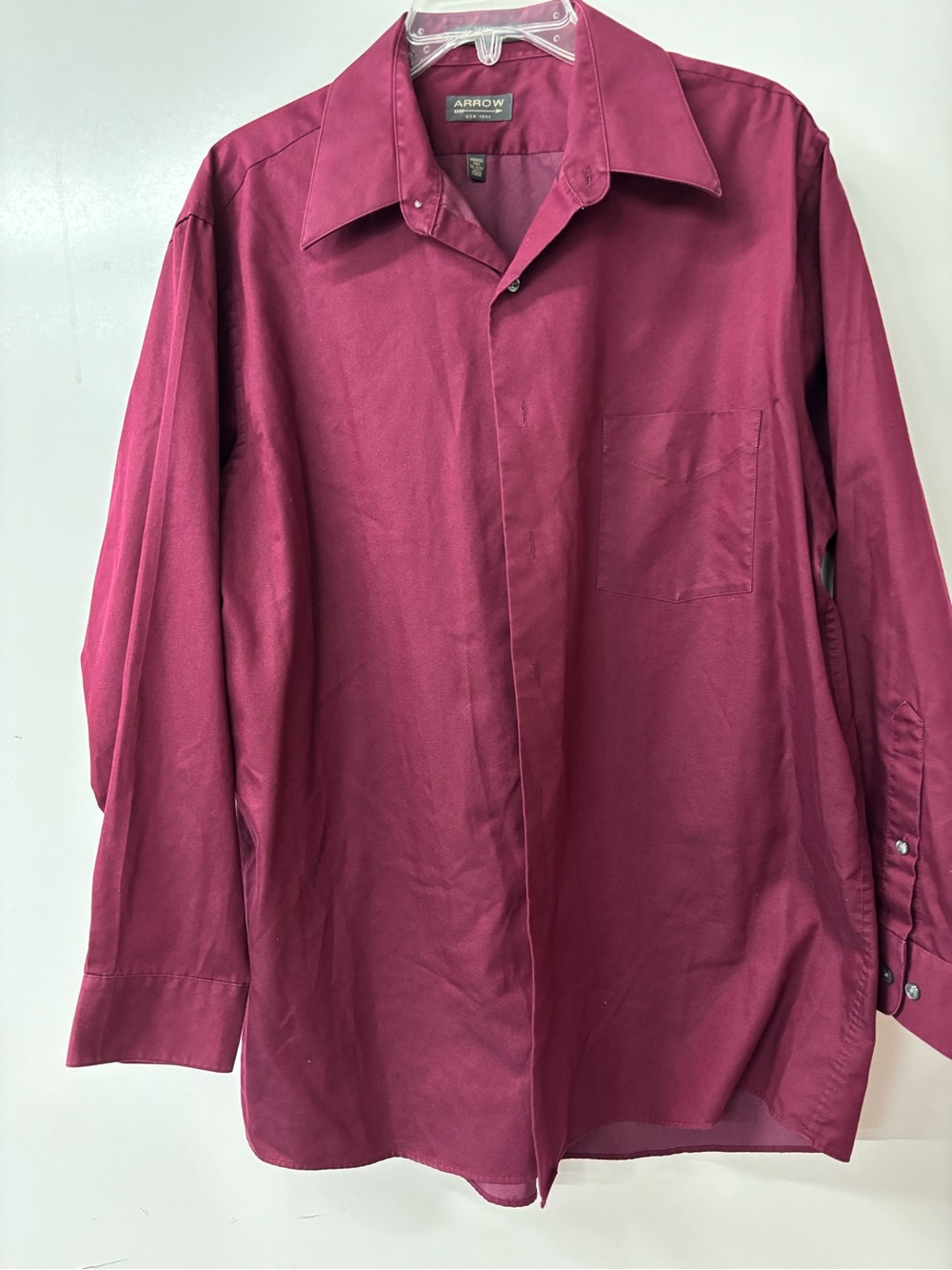 Arrow Men's Long Sleeve Button-Up Shirt in Berry